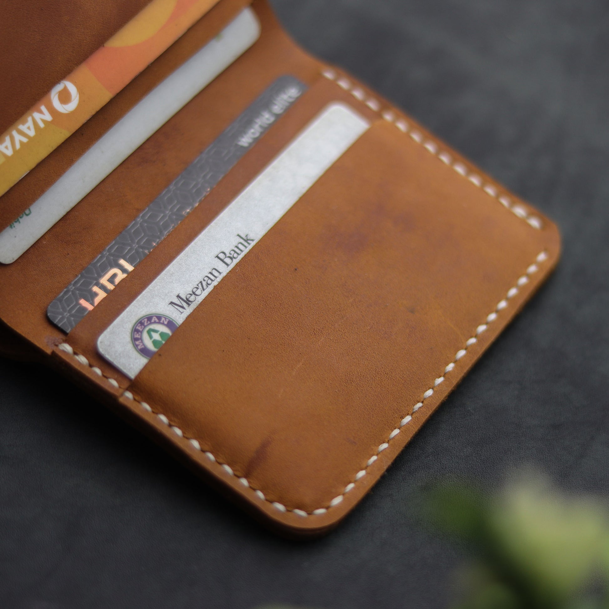 "WENDY MINI " CAMEL RUST WALLET - grip