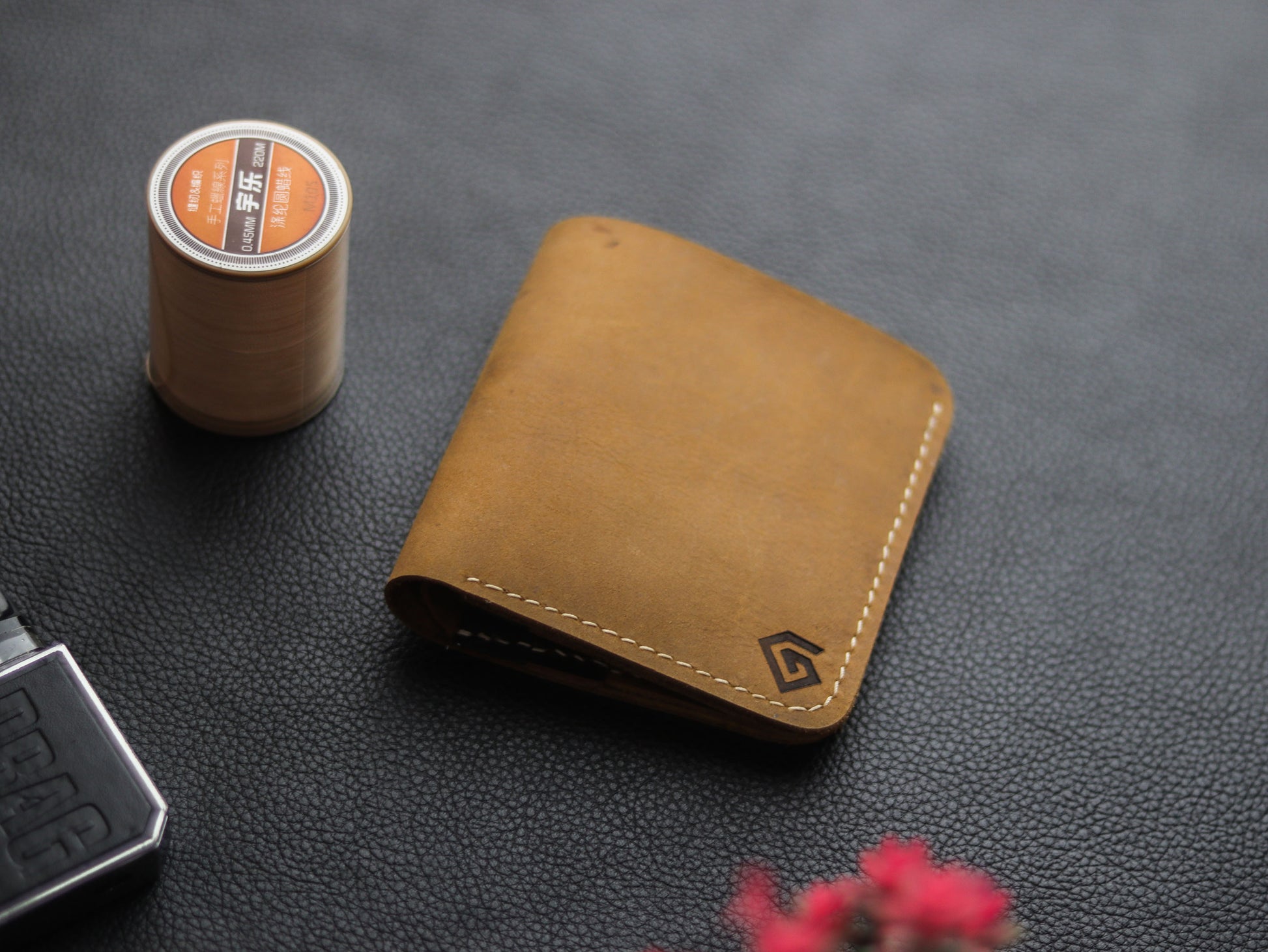 WENDY LEATHER WALLET MUSTARD AND BLACK BROWN - grip