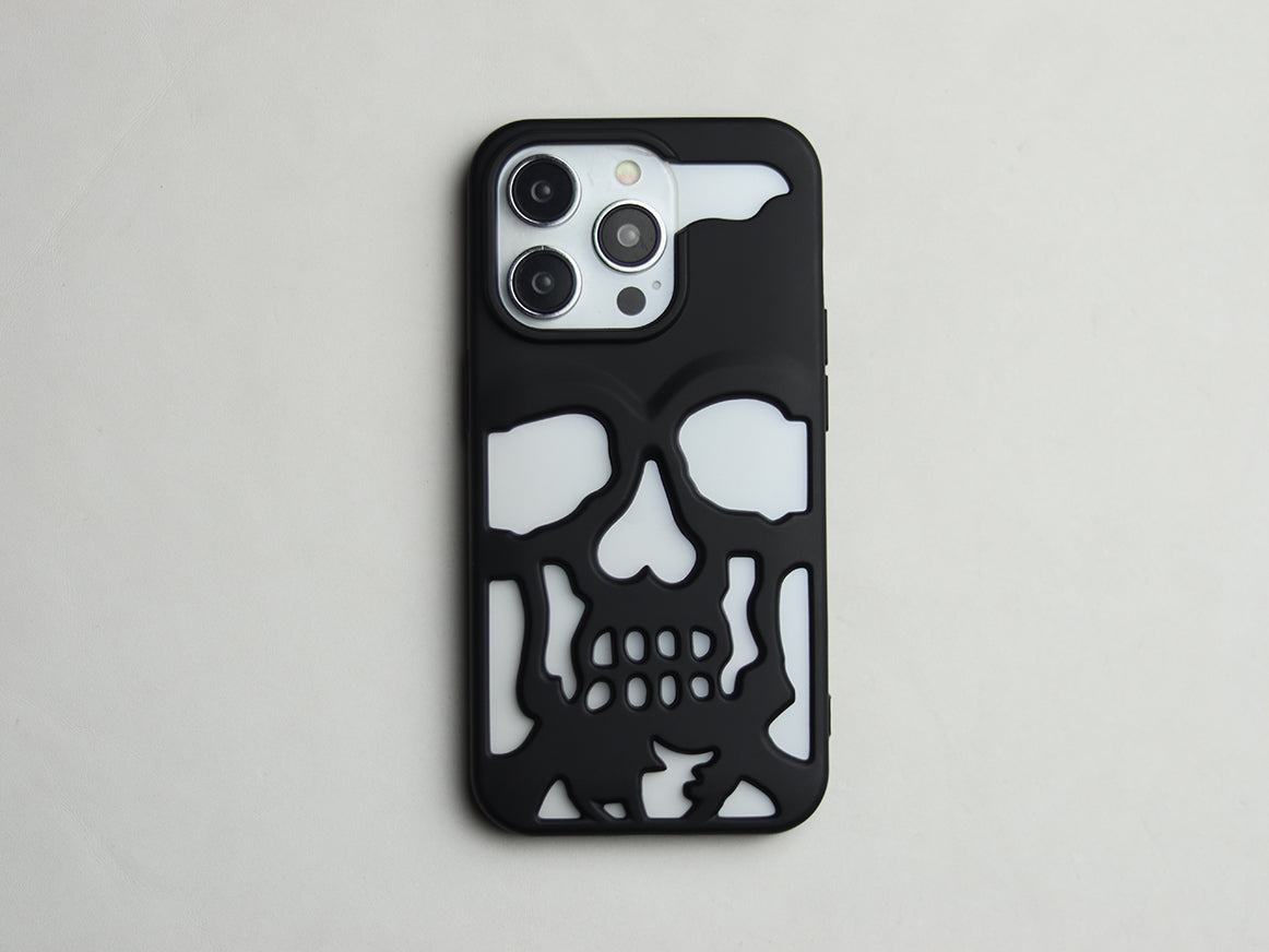 CREATIVE SKELETON HOLLOW PHONE CASE. - grip