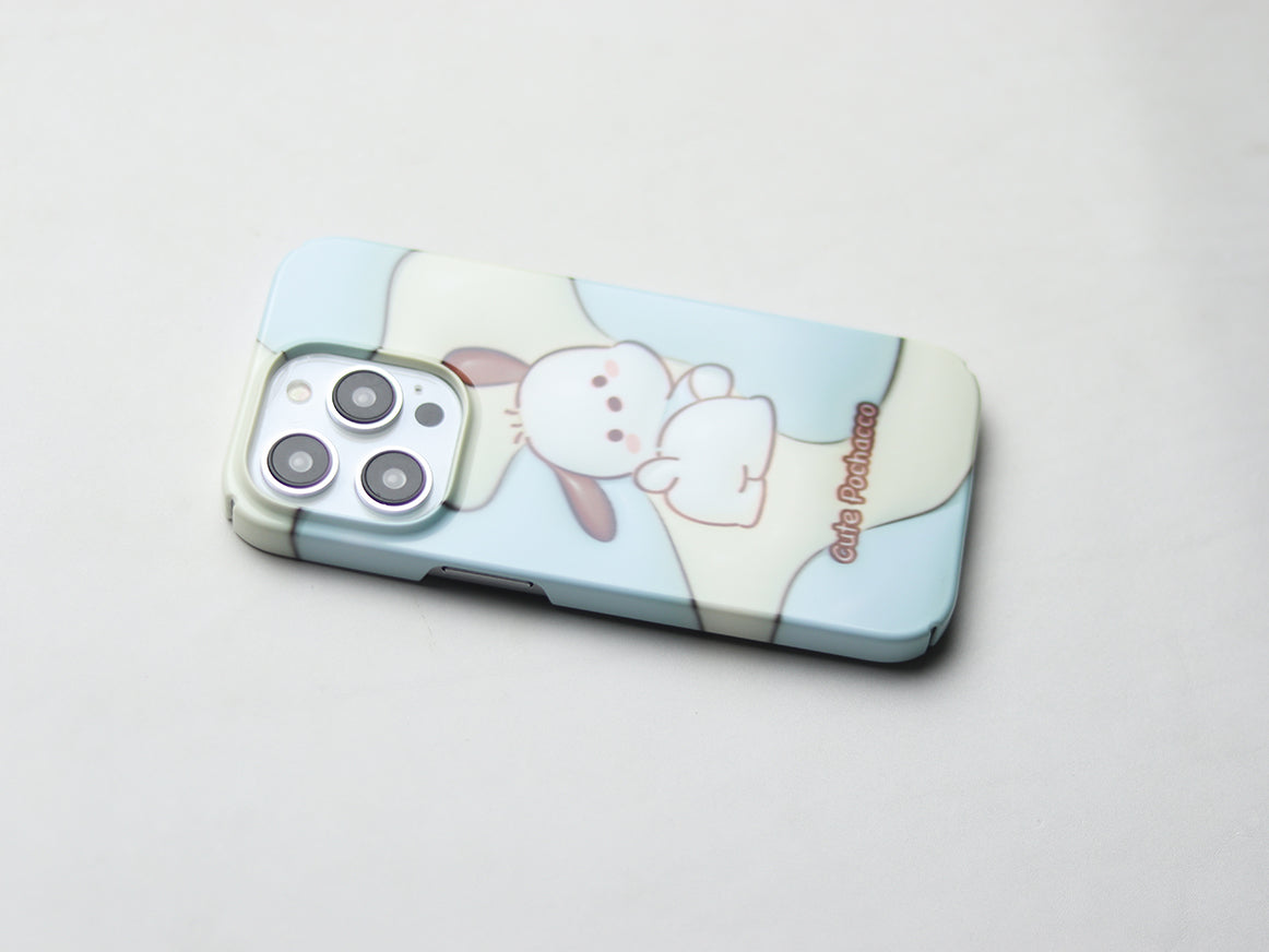 CARTOON BEAR HARD SHELL MATERIAL PHONE CASE. - grip