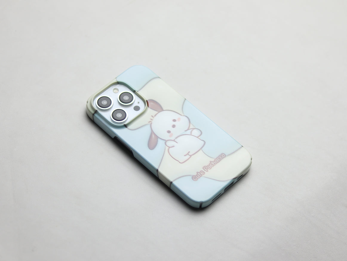 CARTOON BEAR HARD SHELL MATERIAL PHONE CASE. - grip