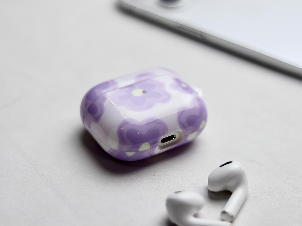 Purple Flower Airpods with Keychain. - grip