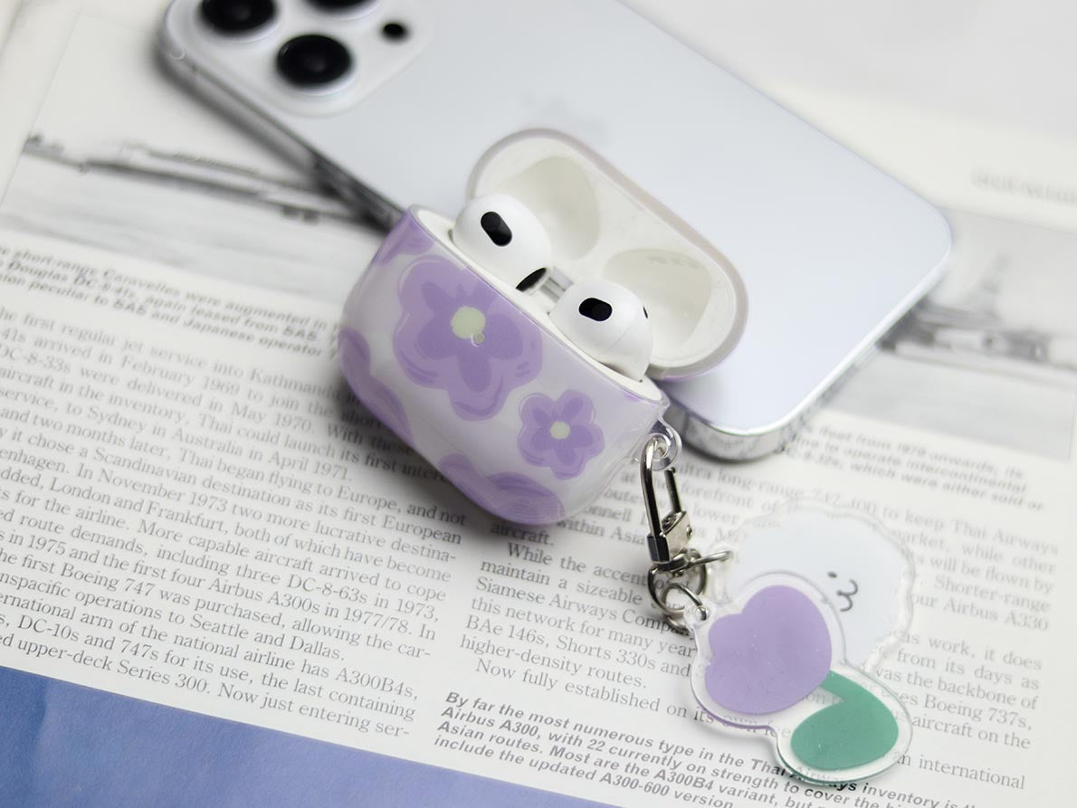 Purple Flower Airpods with Keychain. - grip