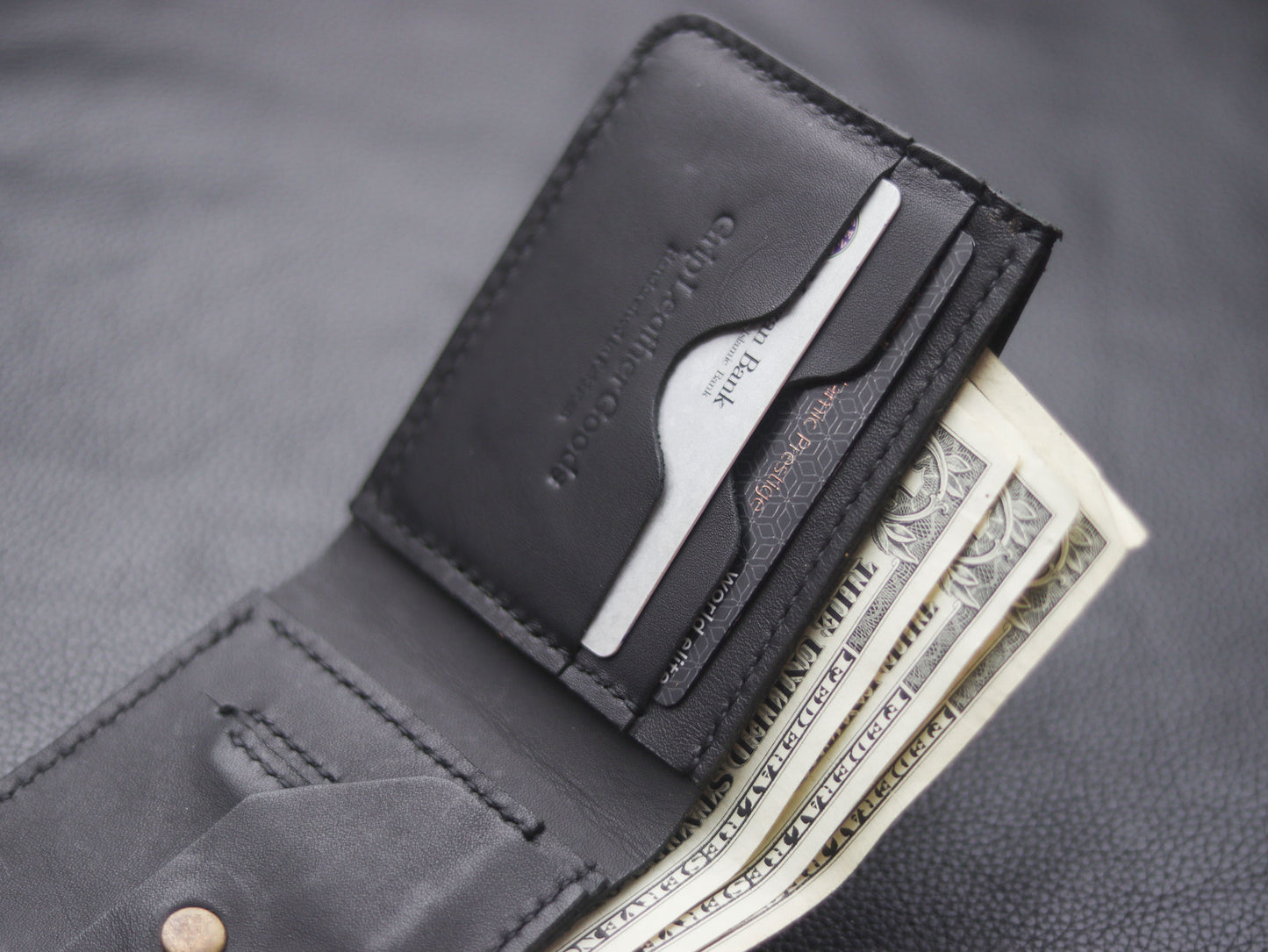 "FORMAL"  BI-FOLD WALLET EBONY BLACK - grip