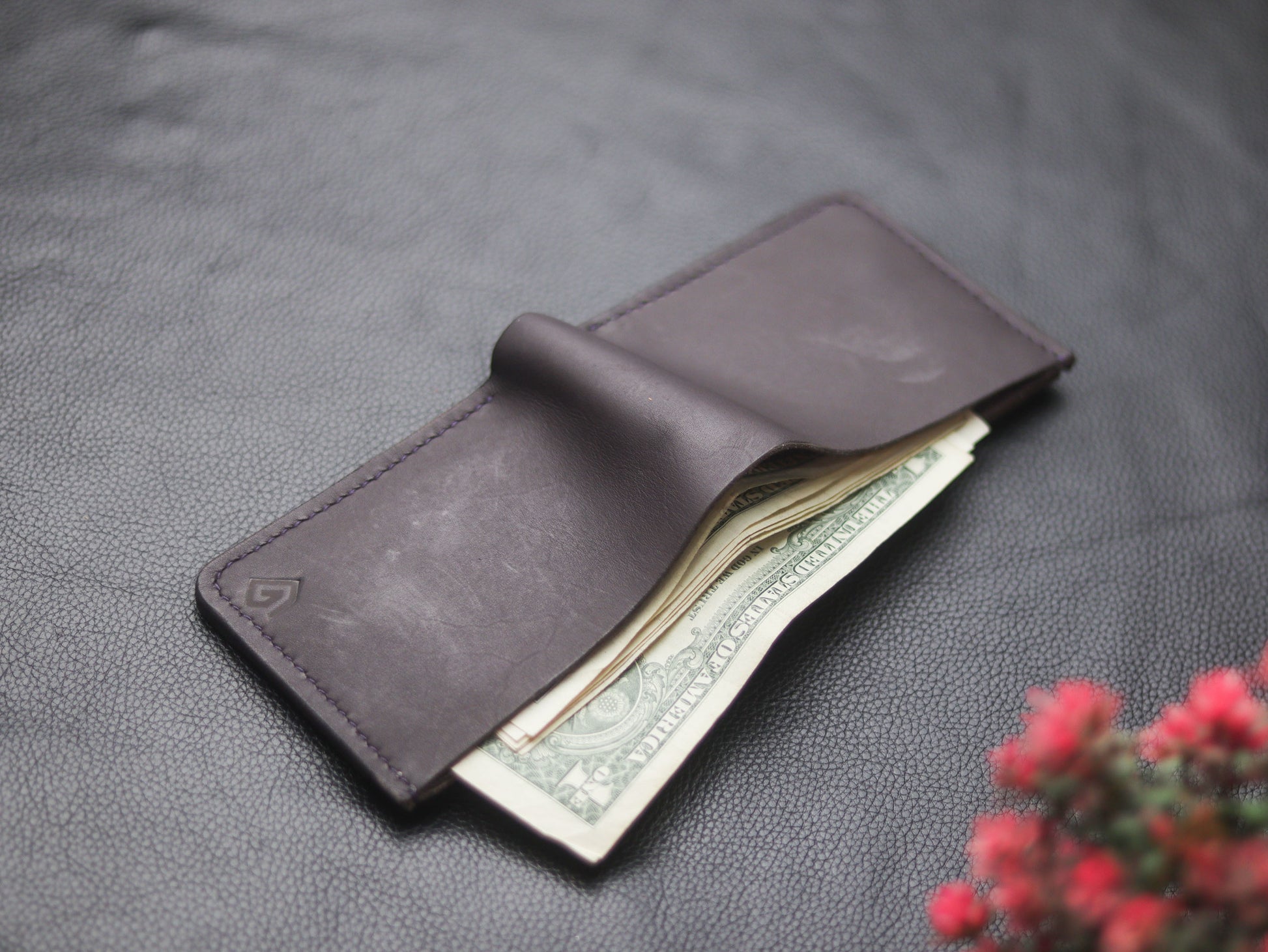 "FORMAL"BI-FOLD WALLET DEEP PURPLE - grip