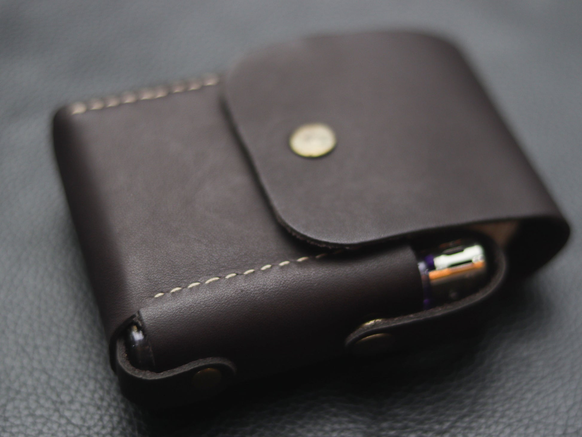 Genuine Leather Cigarette Case Side Lighter Pocket - grip