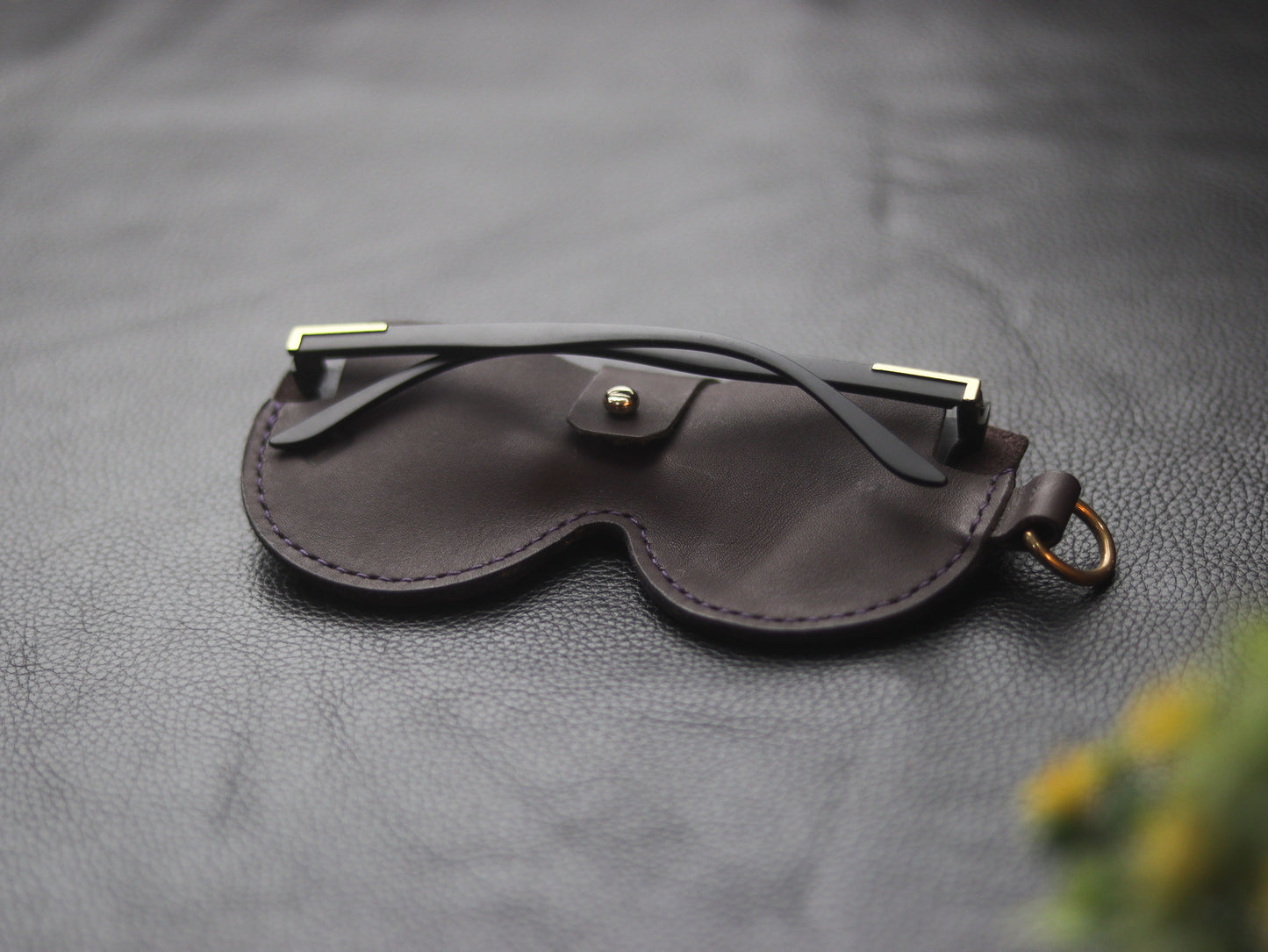 MINIMAL SUNGLASSES CASE  DEEP PURPLE 01