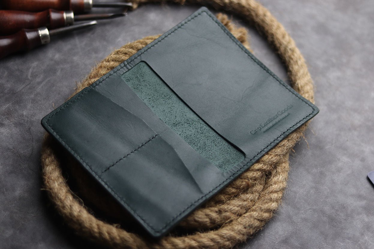 Passport Case-CARTLETON GREEN - grip