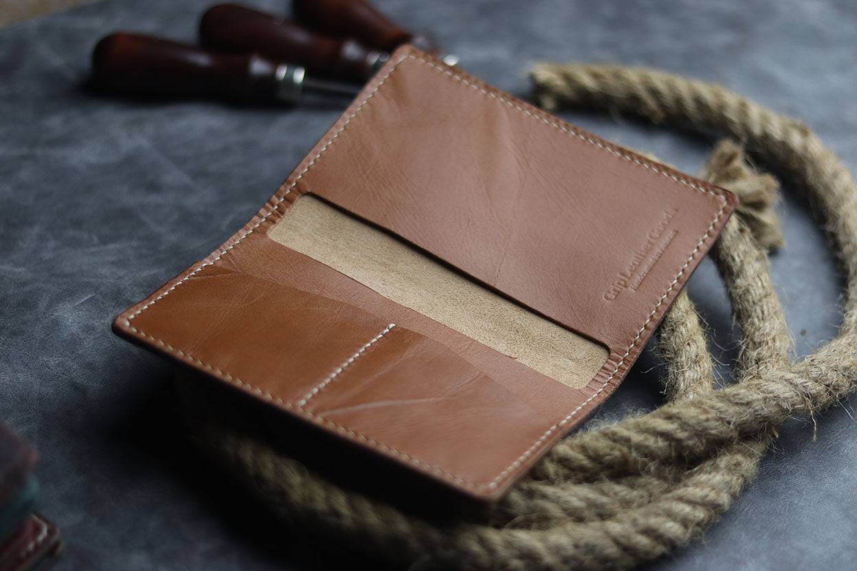 Passport Case-TAN BROWN - grip