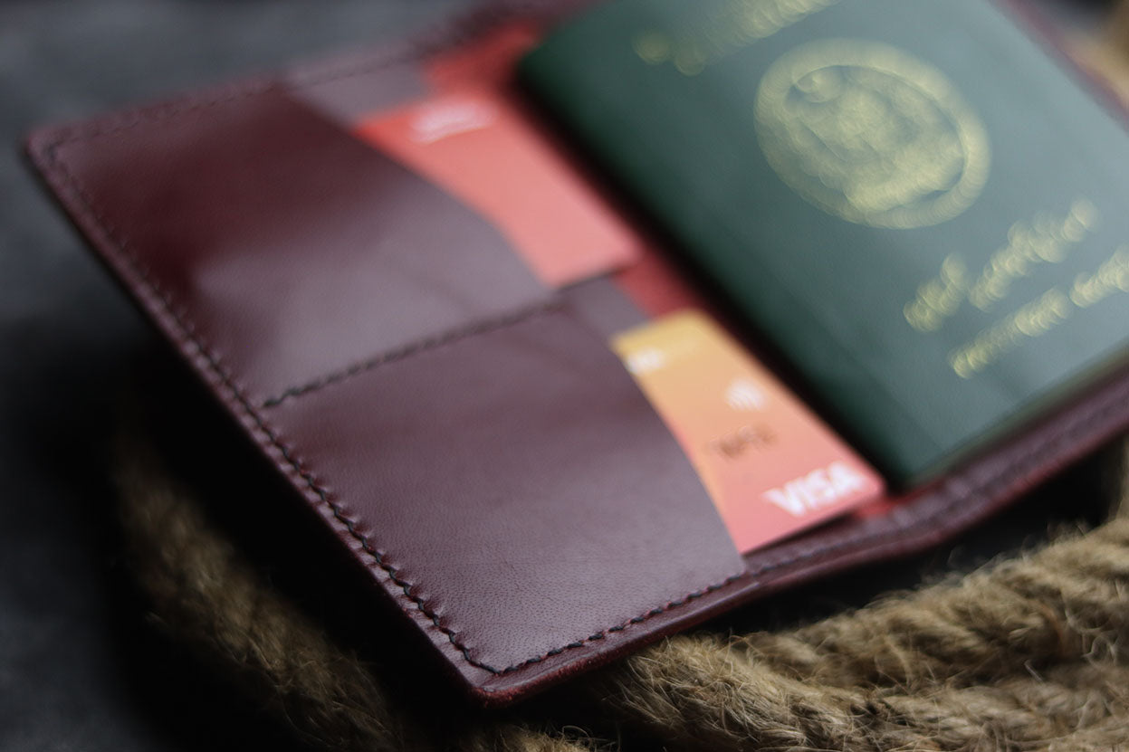 Passport Case-MERLOT BURGUNDY - grip