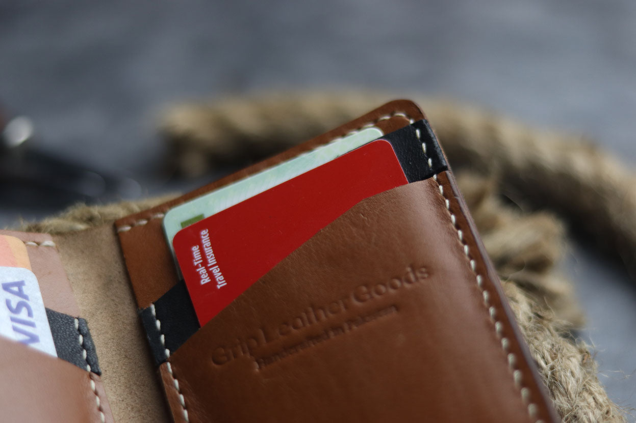 BCH-01 BIFOLD CARD HOLDER - TAN BROWN - grip