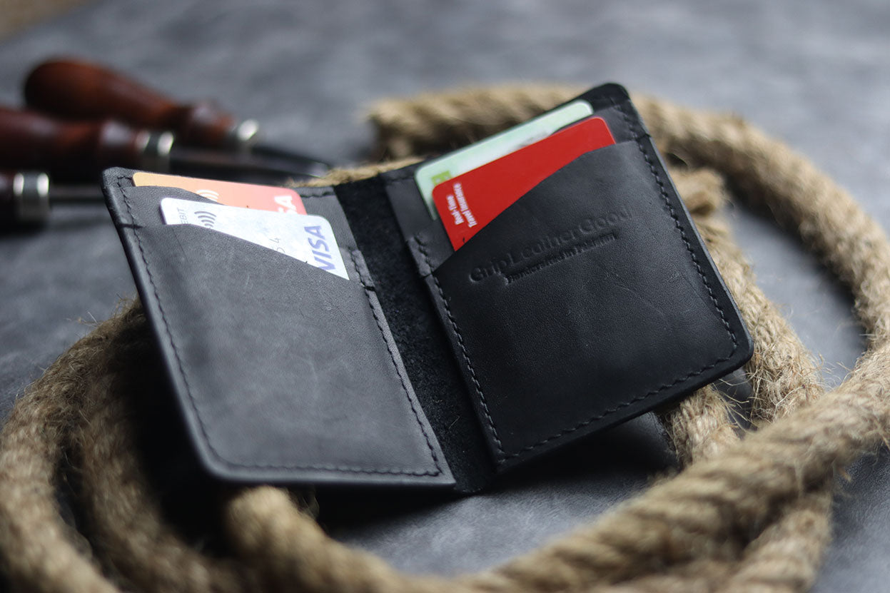 BCH-01 BI-FOLD CARD HOLDER - CHARCOAL BLACK - grip