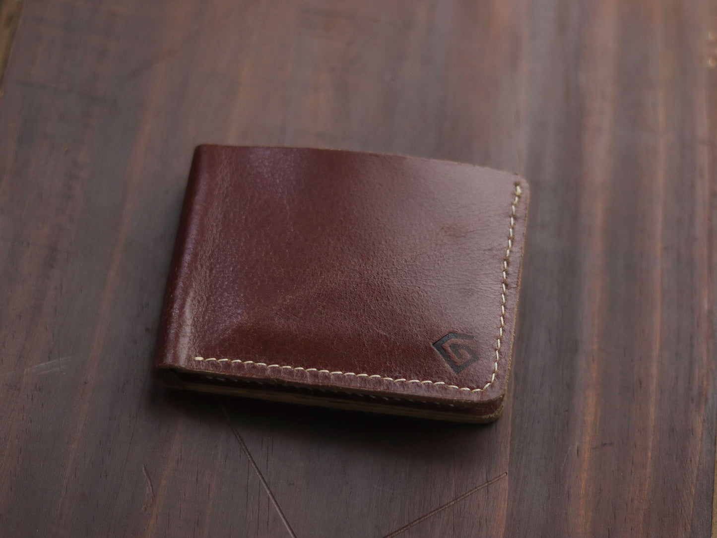 "WAVER" LEATHER BI-FOLD WALLET - WHISKY BROWN - grip