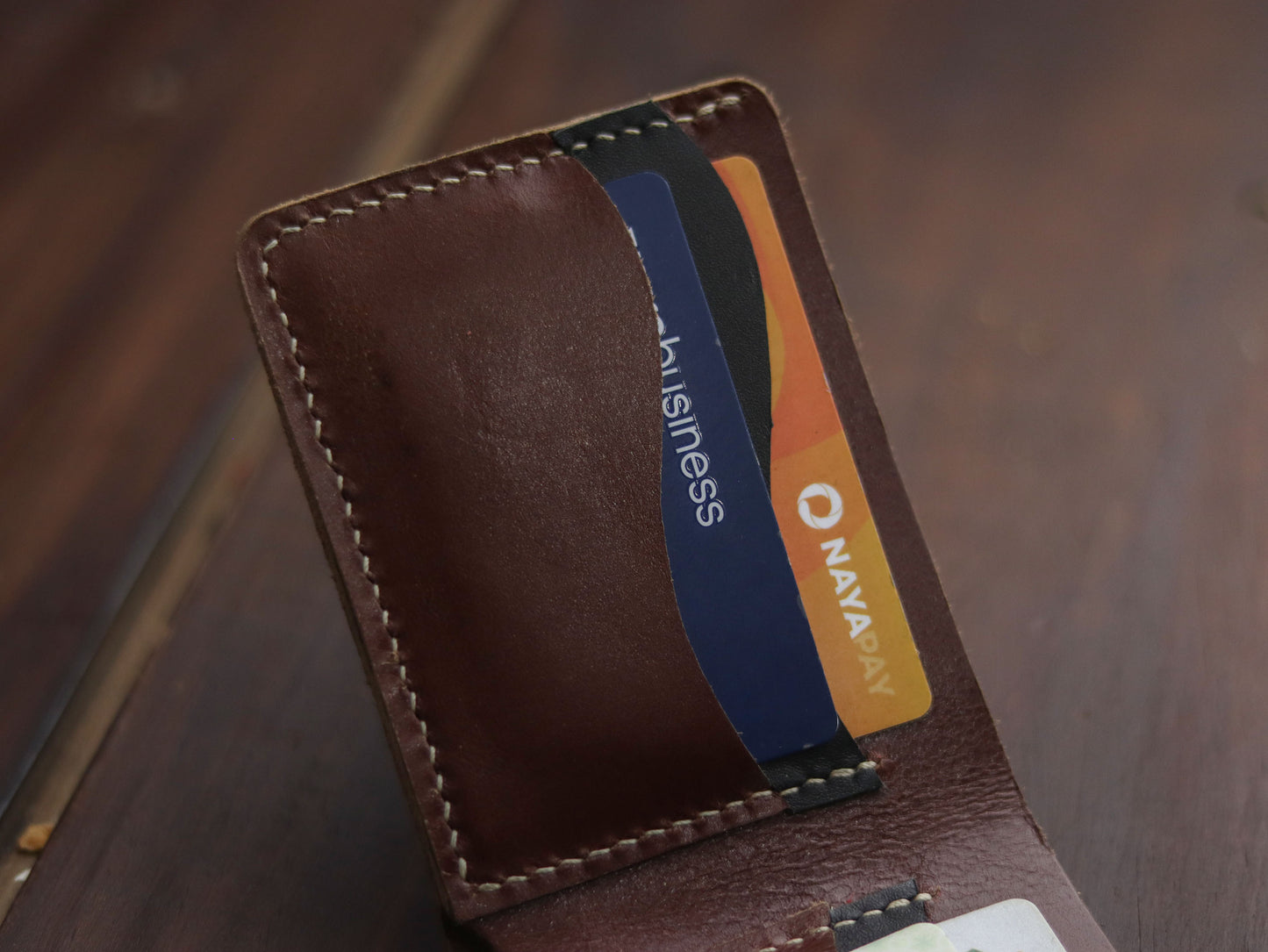 "WAVER" LEATHER BI-FOLD WALLET - WHISKY BROWN - grip